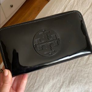 Tory Burch Patent Leather Wallet